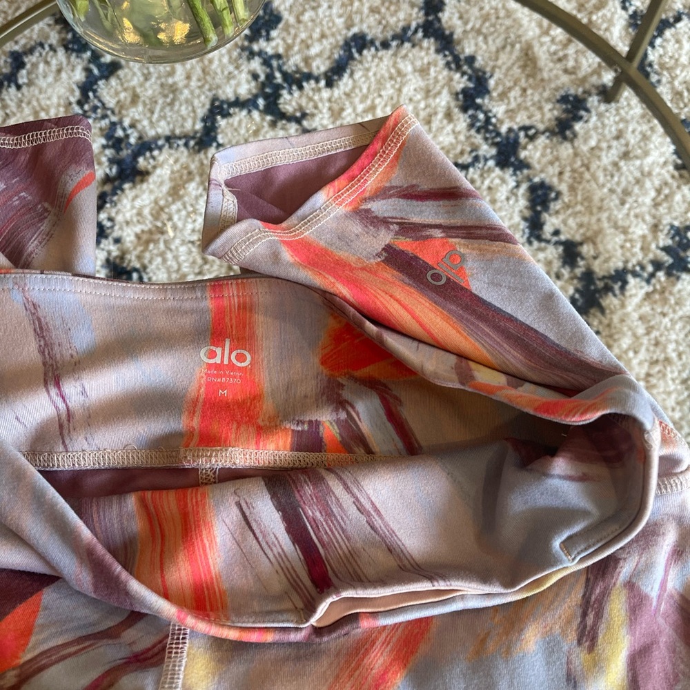 ❤️ALO yoga brand leggings ❤️